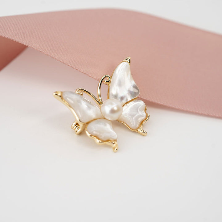Beautiful Memory - Pearl Butterfly Brooch - Company U - #tag1# - #tag2# - #tag3#
