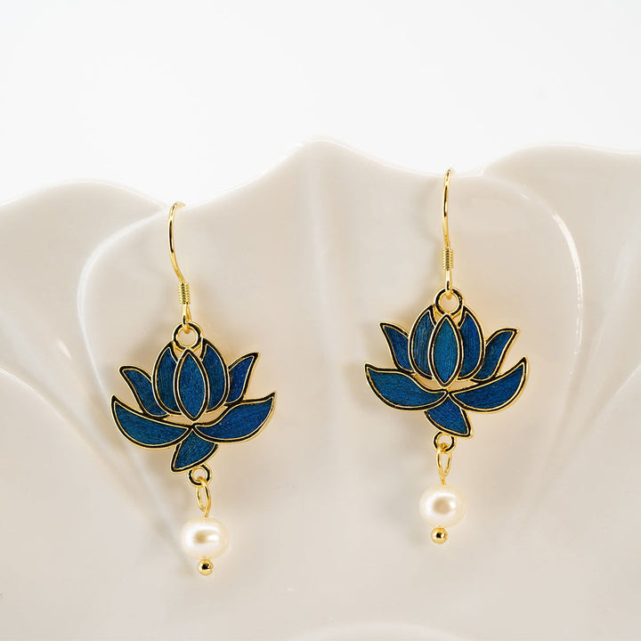Diancui Lotus Earrings - Silver, Gild & Pearls - Company U - #tag1# - #tag2# - #tag3#