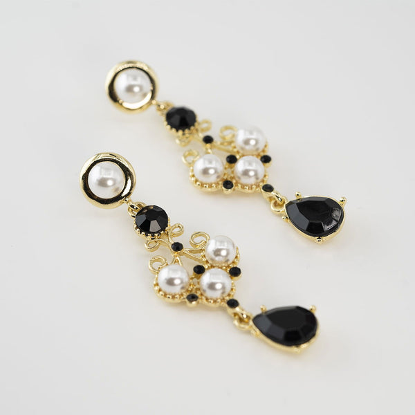 Vintage Earrings - Black and White Earring - Company U - #tag1# - #tag2# - #tag3#