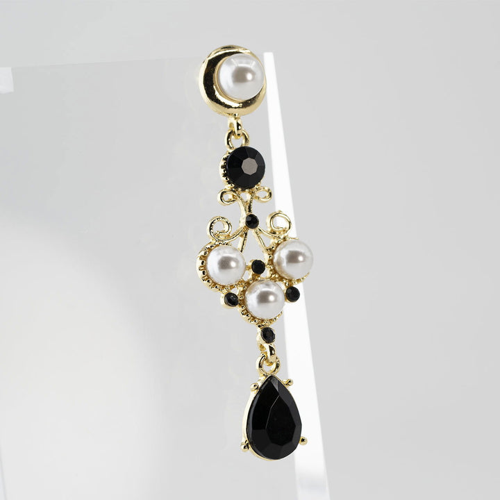 Vintage Earrings - Black and White Earring - Company U - #tag1# - #tag2# - #tag3#